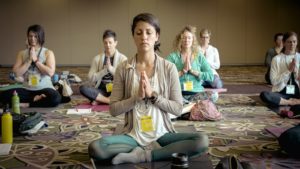 cours de yoga en groupe à St André 97440